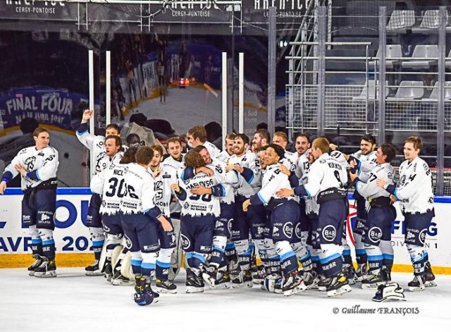 Photo hockey reportage Division1 Finale : Nouveau reportage photos