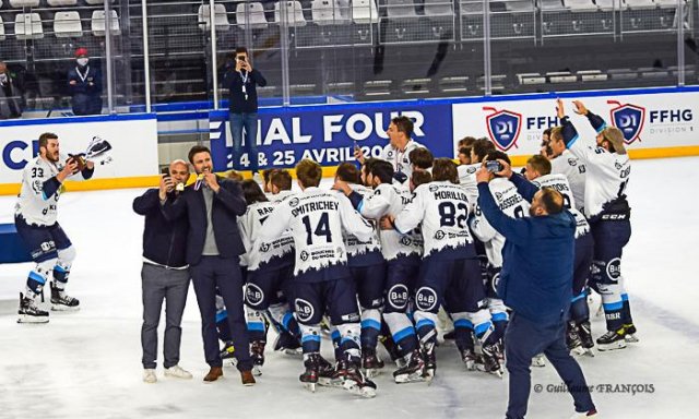 Photo hockey reportage Division1 Finale : Nouveau reportage photos