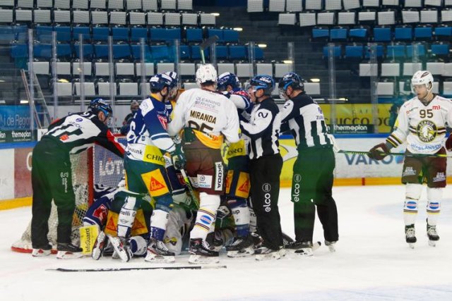 Photo hockey match Zug - Genève le 03/05/2021