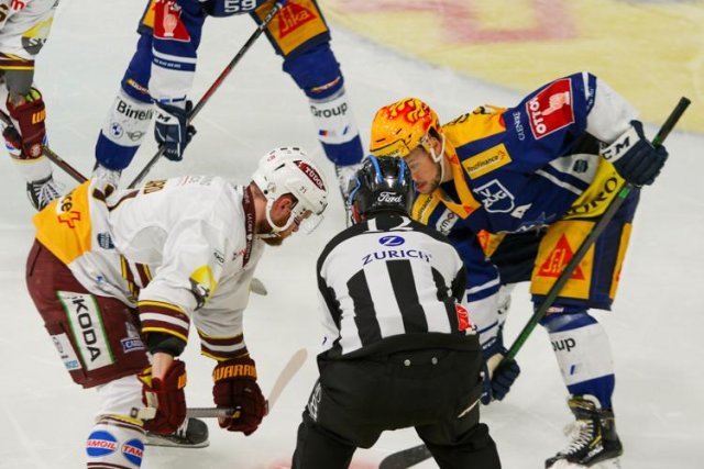 Photo hockey match Zug - Genève le 03/05/2021