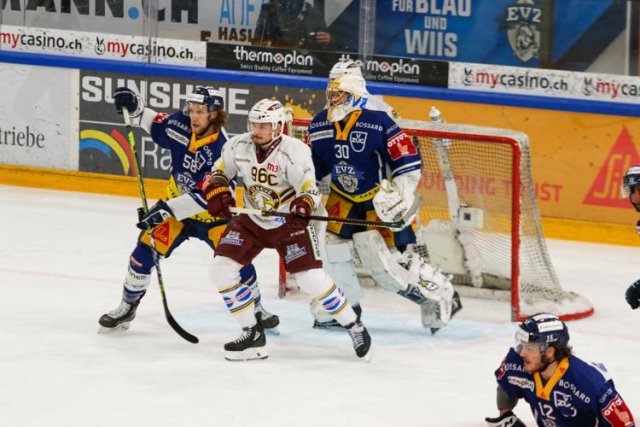 Photo hockey match Zug - Genève le 03/05/2021