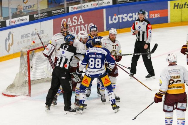 Photo hockey match Zug - Genève le 03/05/2021