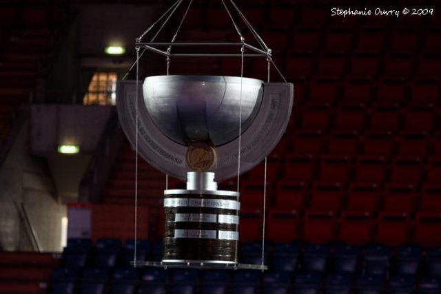 Photo hockey reportage CM09 - J2 : Finlande et Tchéquie 5 partout !!