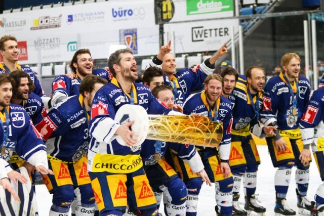 Photo hockey match Zug - Genève le 07/05/2021