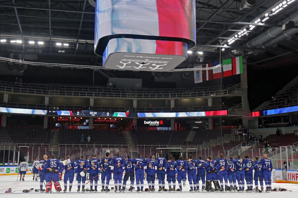 France 2 - 0 Italy