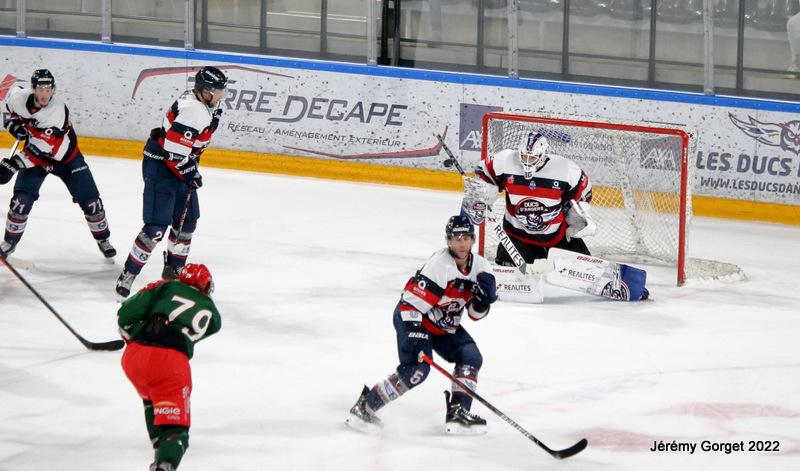 Angers  3 - 2 Cergy-Pontoise