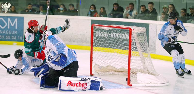 Anglet 5 - 1 Gap 