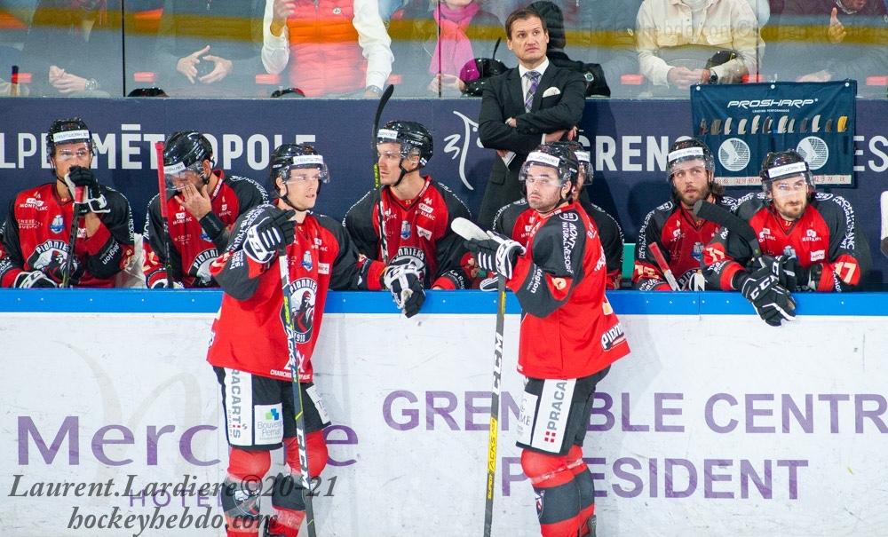 Grenoble  5 - 2 Chamonix 