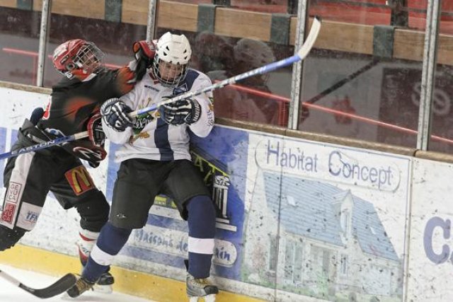 Photo hockey reportage Cadets Elite: Amiens vs Mt Blanc : 5 – 8