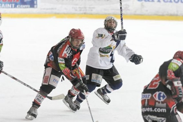 Photo hockey reportage Cadets Elite: Amiens vs Mt Blanc : 5 – 8