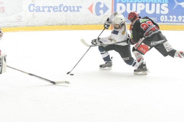 Photo hockey reportage Cadets Elite: Amiens vs Mt Blanc : 5 – 8