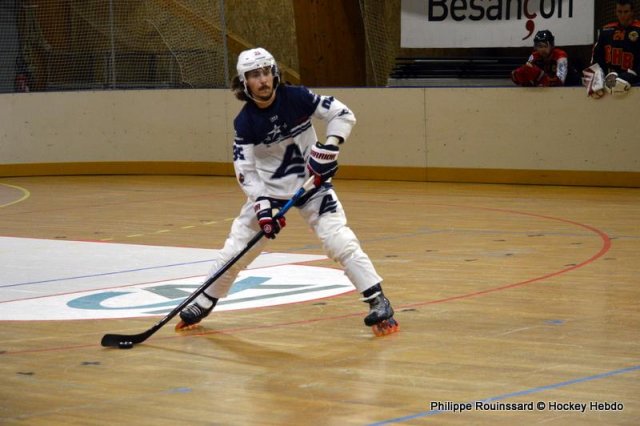 Photo hockey reportage N1 : Premier succès pour les Griffons