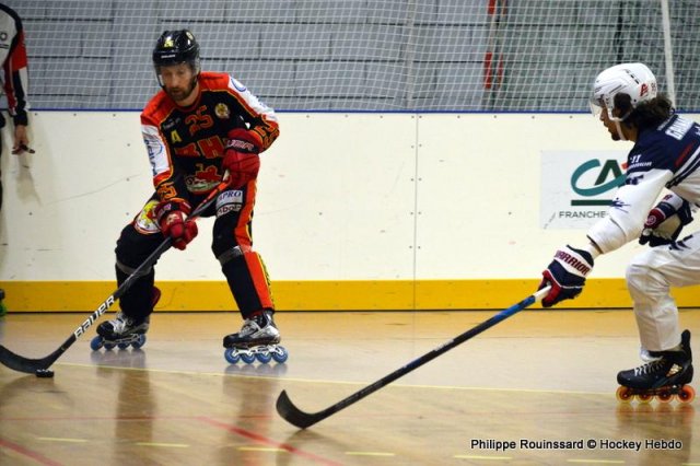 Photo hockey reportage N1 : Premier succès pour les Griffons