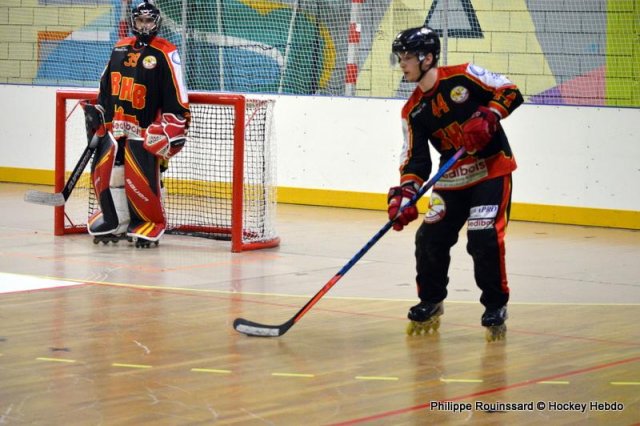 Photo hockey reportage N1 : Premier succès pour les Griffons