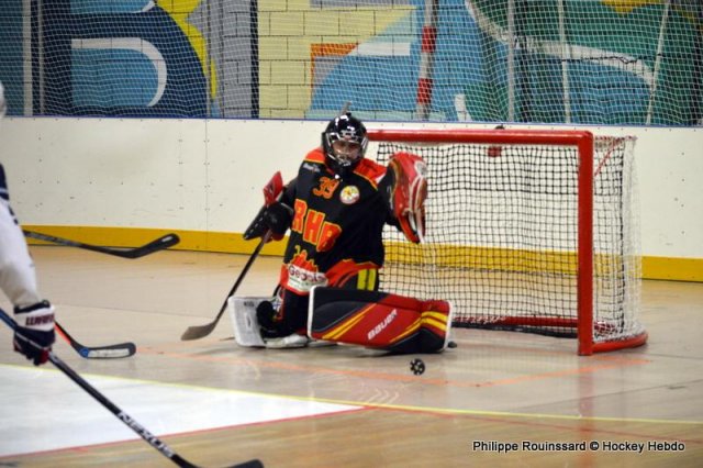 Photo hockey reportage N1 : Premier succès pour les Griffons