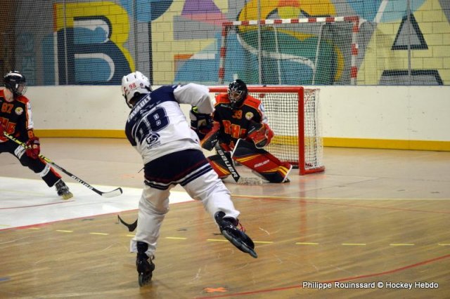Photo hockey reportage N1 : Premier succès pour les Griffons