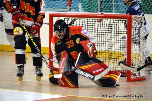 Photo hockey reportage N1 : Premier succès pour les Griffons