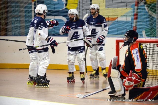Photo hockey reportage N1 : Premier succès pour les Griffons