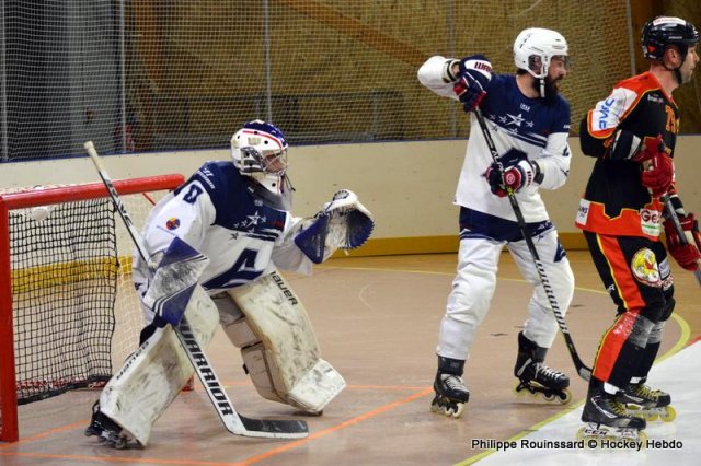 Photo hockey reportage N1 : Premier succès pour les Griffons