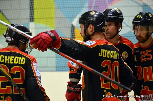 Photo hockey reportage N1 : Premier succès pour les Griffons