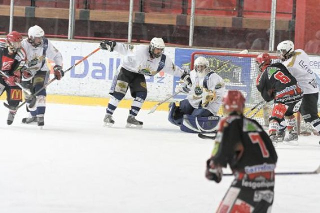 Photo hockey reportage Cadets Elite: Amiens vs Mt Blanc : 5 – 8