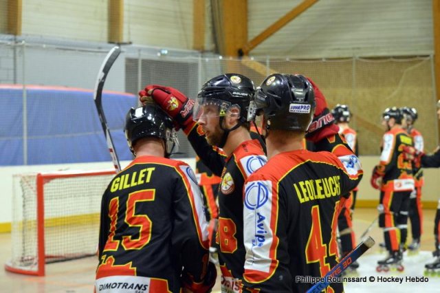 Photo hockey reportage N1 : Premier succès pour les Griffons