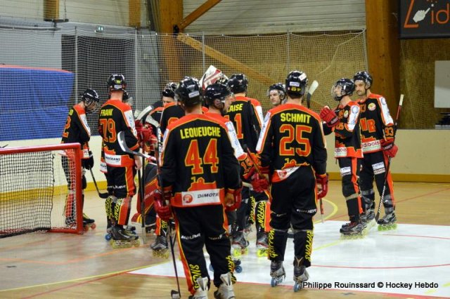 Photo hockey reportage N1 : Premier succès pour les Griffons