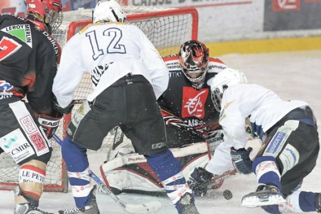 Photo hockey reportage Cadets Elite: Amiens vs Mt Blanc : 5 – 8