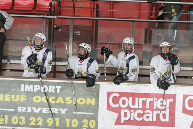 Photo hockey reportage Cadets Elite: Amiens vs Mt Blanc : 5 – 8