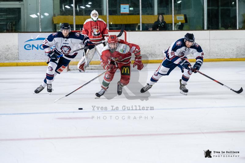 Courbevoie  1 - 5 Wasquehal Lille