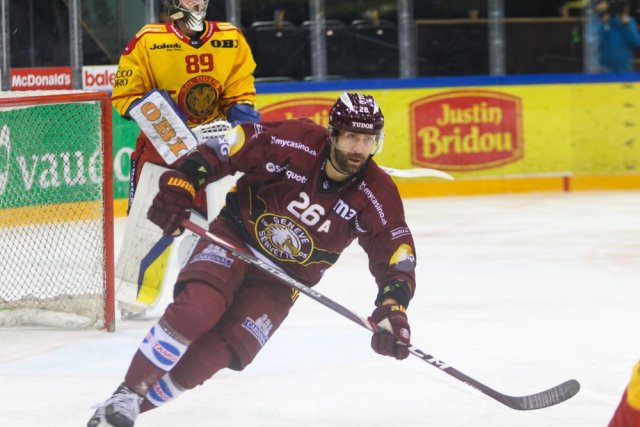 Photo hockey match Genève - Langnau le 23/10/2021