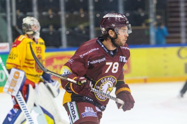 Photo hockey match Genève - Langnau le 23/10/2021