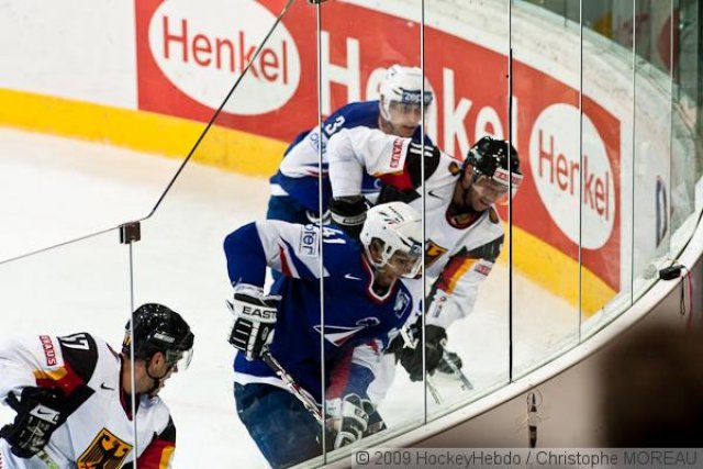 Photo hockey reportage CM09 - J-5 : L'exploit français