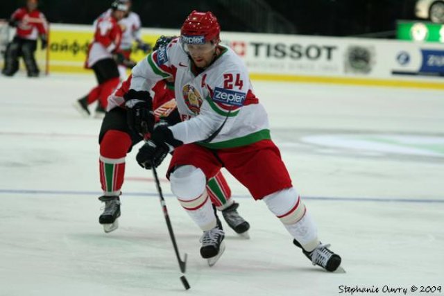 Photo hockey reportage CM09 - J-5 : Hongrie "out" et  Canada "in"