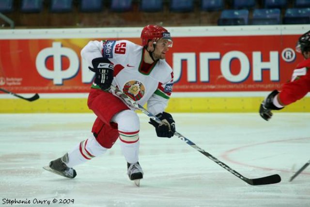 Photo hockey reportage CM09 - J-5 : Hongrie "out" et  Canada "in"