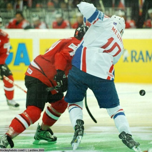 Photo hockey album CM Berne 2009- Matchs de la première semaine à Berne