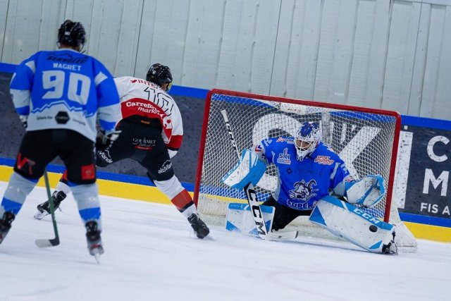 Photo hockey match Courchevel-Méribel-Pralognan - Morzine-Avoriaz le 27/11/2021