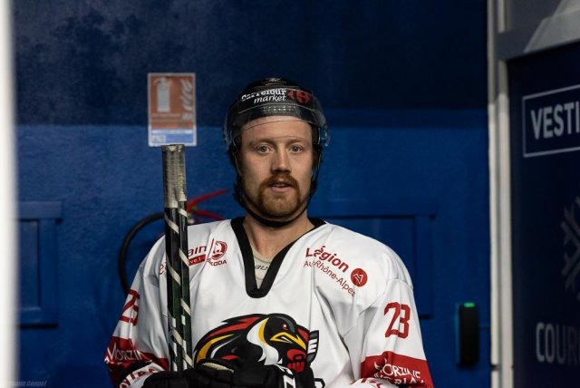Photo hockey match Courchevel-Méribel-Pralognan - Morzine-Avoriaz le 27/11/2021