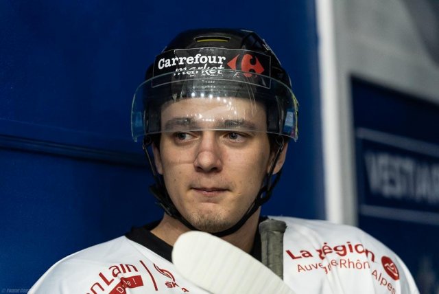 Photo hockey match Courchevel-Méribel-Pralognan - Morzine-Avoriaz le 27/11/2021