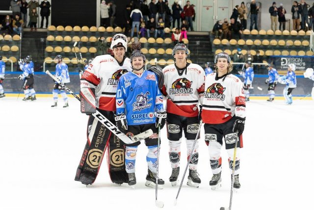 Photo hockey match Courchevel-Méribel-Pralognan - Morzine-Avoriaz le 27/11/2021