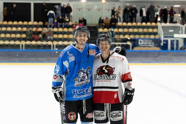 Photo hockey match Courchevel-Méribel-Pralognan - Morzine-Avoriaz le 27/11/2021