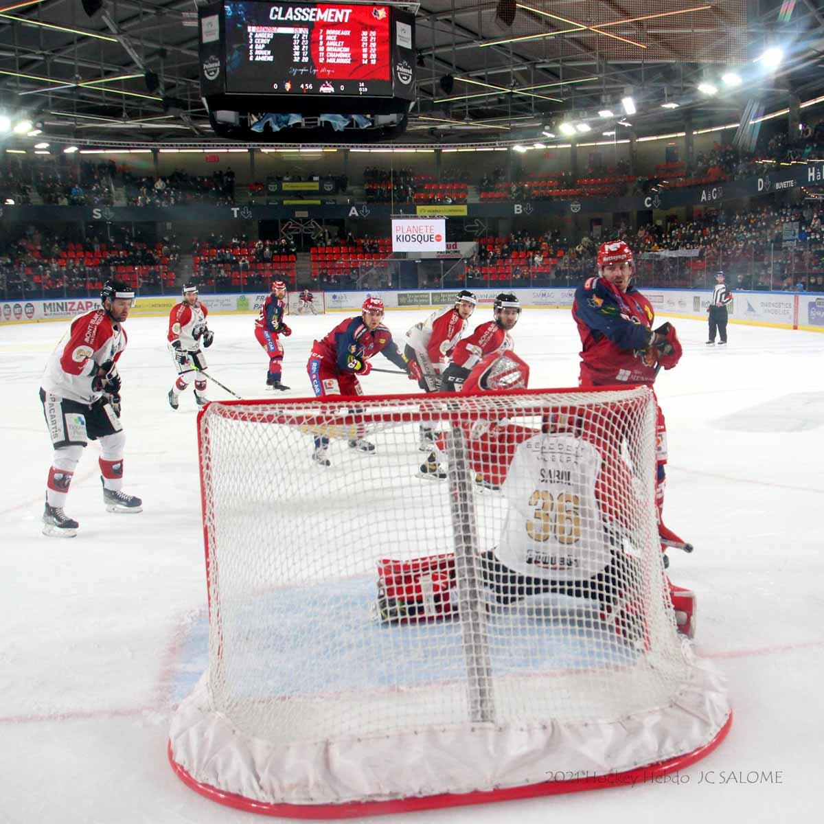 Grenoble  3 - 0 Chamonix 