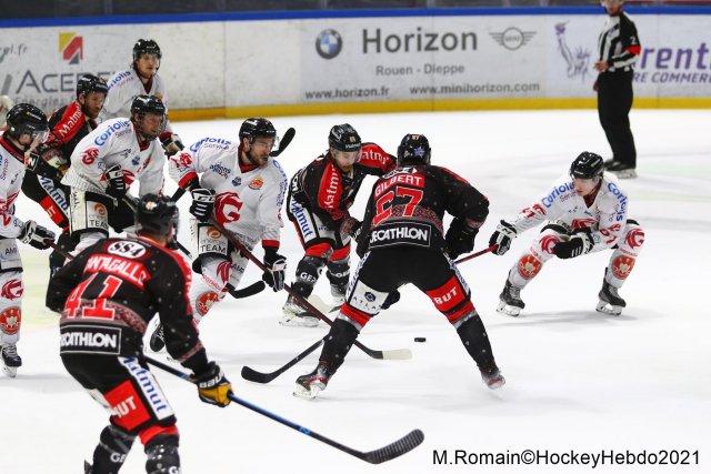 Photo hockey match Rouen - Amiens  le 22/12/2021