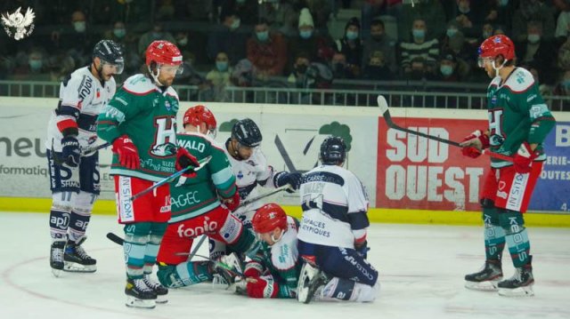 Photo hockey match Anglet - Angers  le 28/12/2021