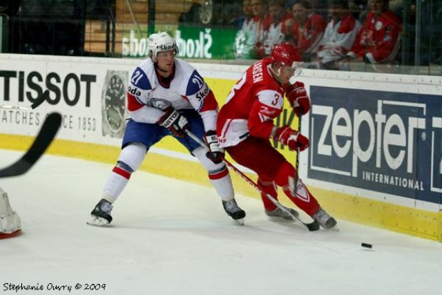 Photo hockey reportage CM09 - J-6 : Le Danemark en enfer, la Finlande au paradis