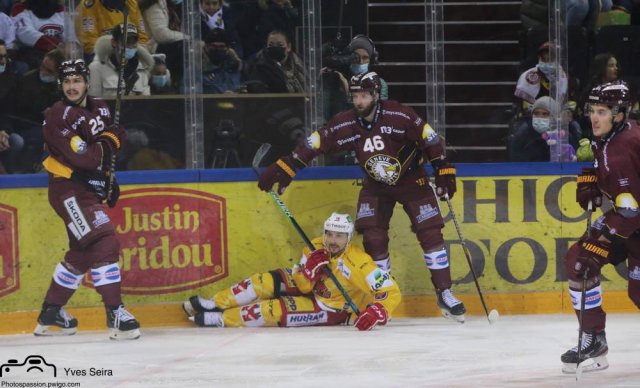 Photo hockey match Genève - Bienne le 22/01/2022