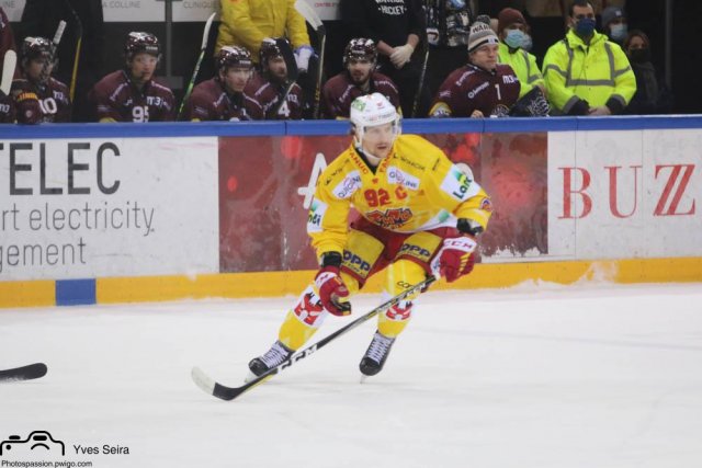 Photo hockey match Genève - Bienne le 22/01/2022