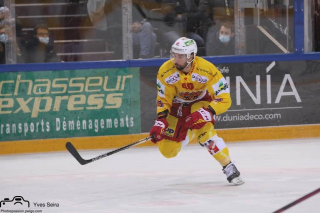 Photo hockey match Genève - Bienne le 22/01/2022