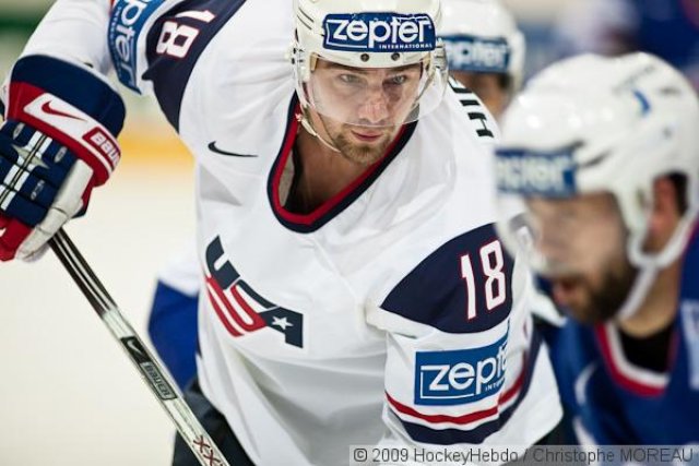 Photo hockey reportage CM09 Qualif J2 : La France logiquement battue