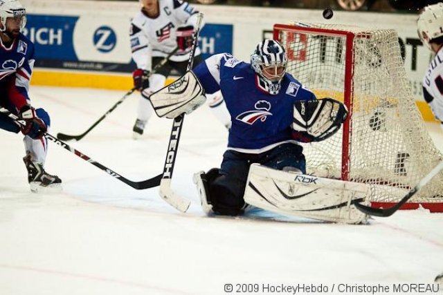 Photo hockey reportage CM09 Qualif J2 : La France logiquement battue